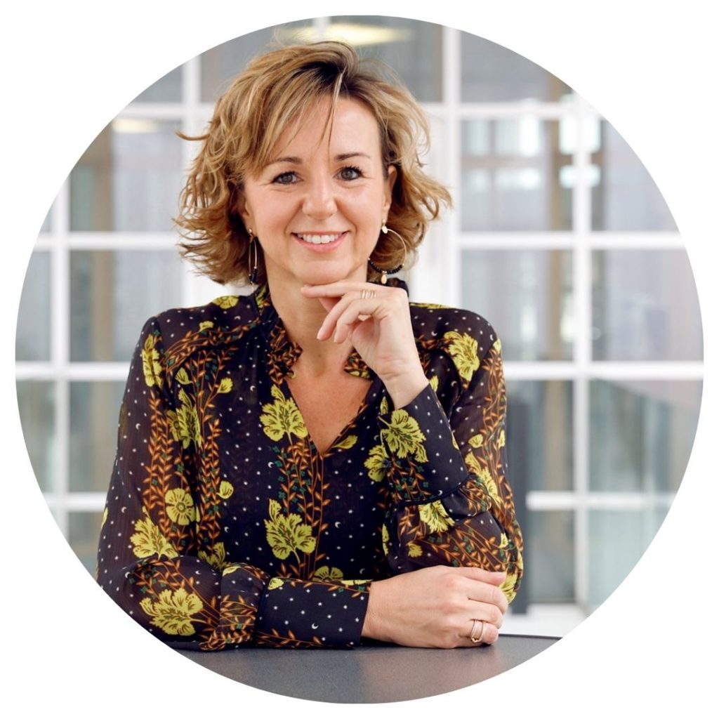 Maud Gérard – En Maud Couleurs Consultante, formatrice et coach, Maud Gérard